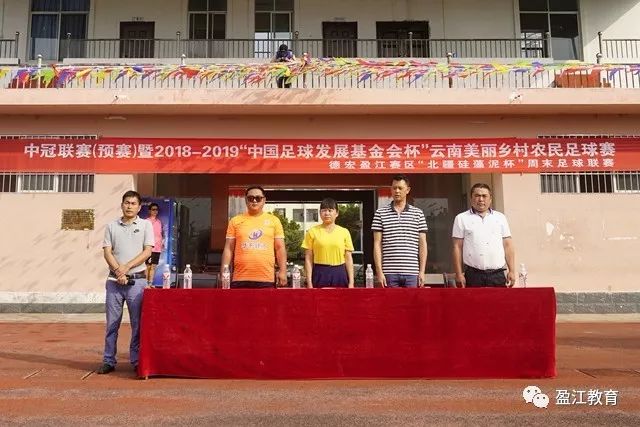 法国公布世界杯25人名单：本泽马姆巴佩领衔