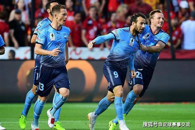 记者：租借阿劳霍无疑是场赌博，但利物浦深知自己别无选择